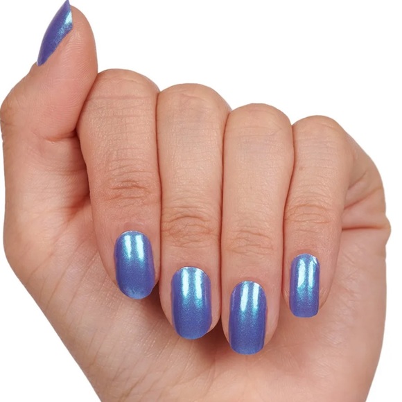 Color Street “Strobe Lights” a blue to purple color shift, shimmer finish - Picture 5 of 9